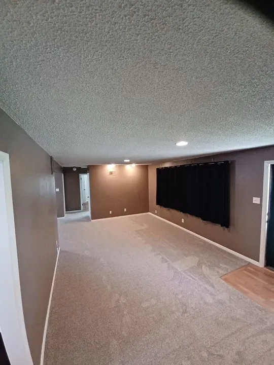 2 Bed 1 Bath Modern Contemporary Residence in Topeka, KS - 4