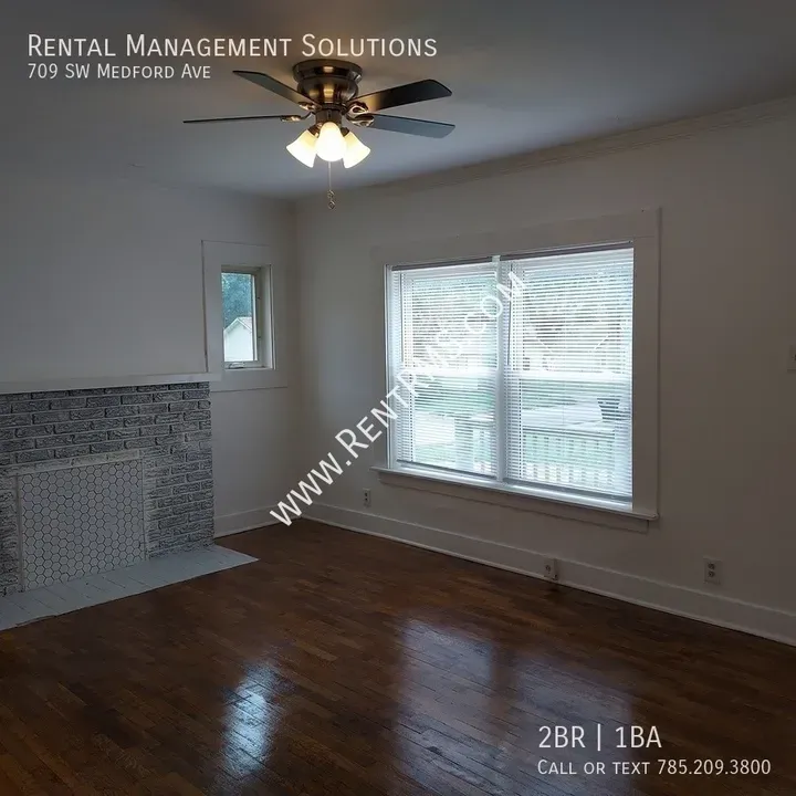 2 Bed 1 Bath Modern Contemporary Residence in Topeka, KS - 4