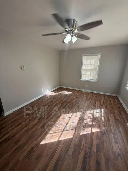 2 Bed 1 Bath Modern Contemporary Residence in Topeka, KS - 2
