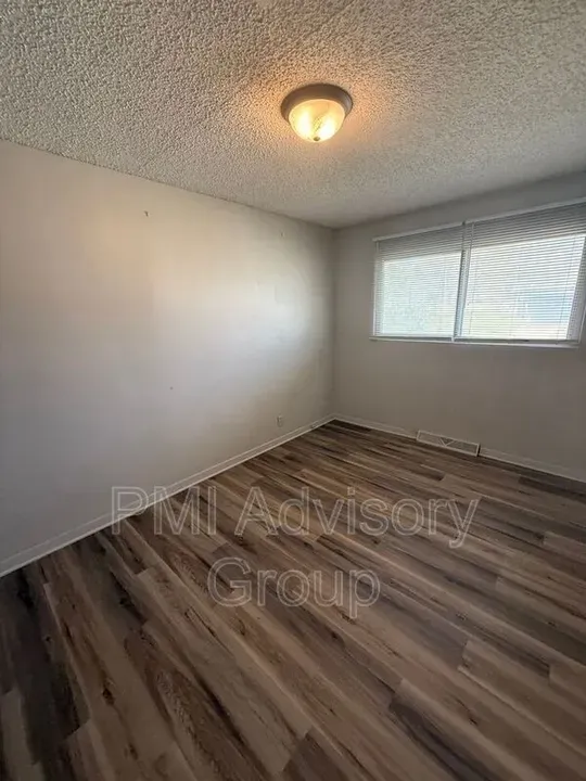 2 Bed 1 Bath Modern Contemporary Residence in Topeka, KS - 3