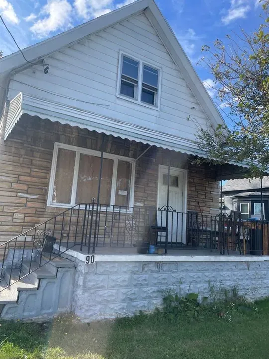 2 Bed 1 Bath Multi-Unit Residential Property in Buffalo, NY