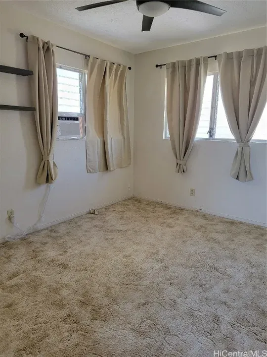 2 Bed 1 Bath Multi-Unit Residential Property in Honolulu, HI - 3