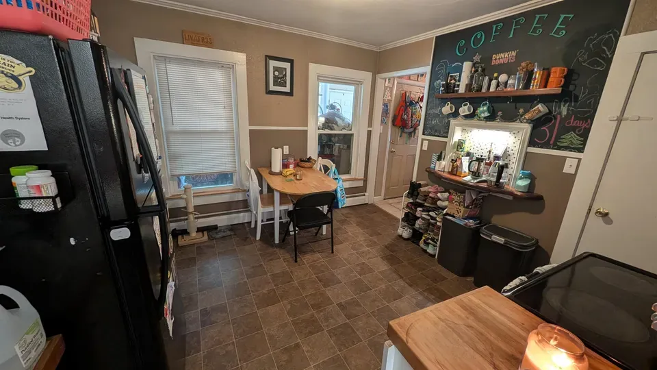 2 Bed 1 Bath Multi-Unit Residential Property in Manchester, NH - 4