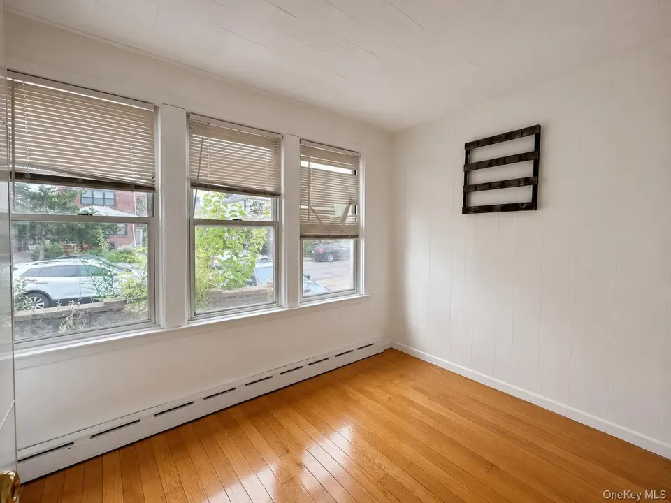 2 Bed 1 Bath Multi-Unit Residential Property in Queens, NY - 3