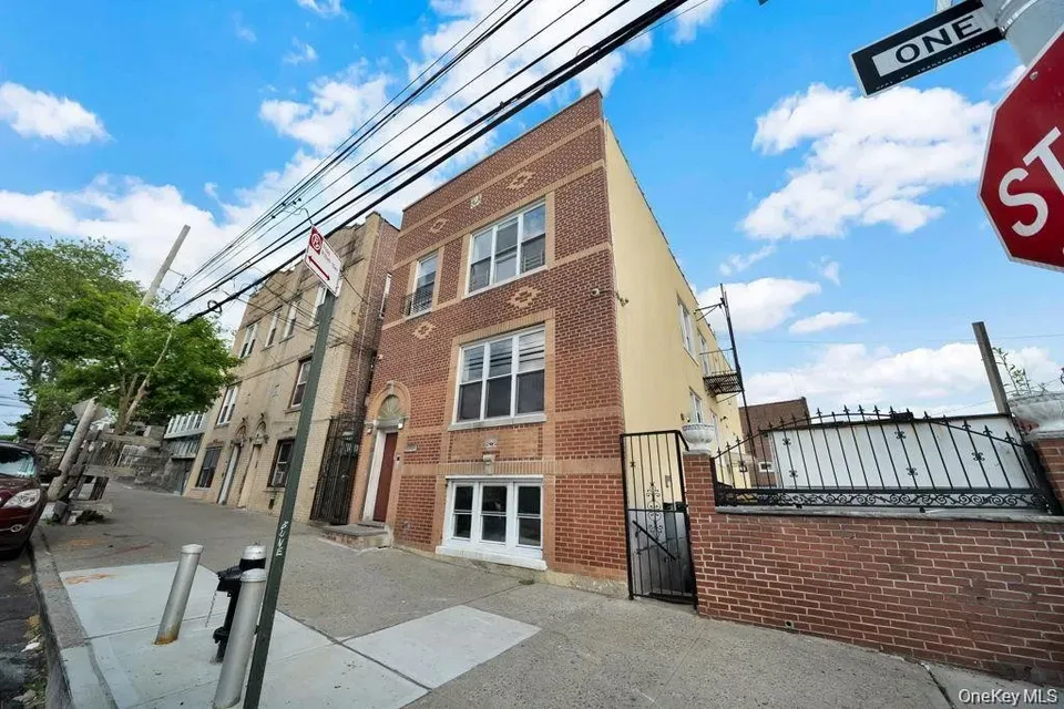 2 Bed 1 Bath Multi-Unit Residential Property in Queens, NY - 1