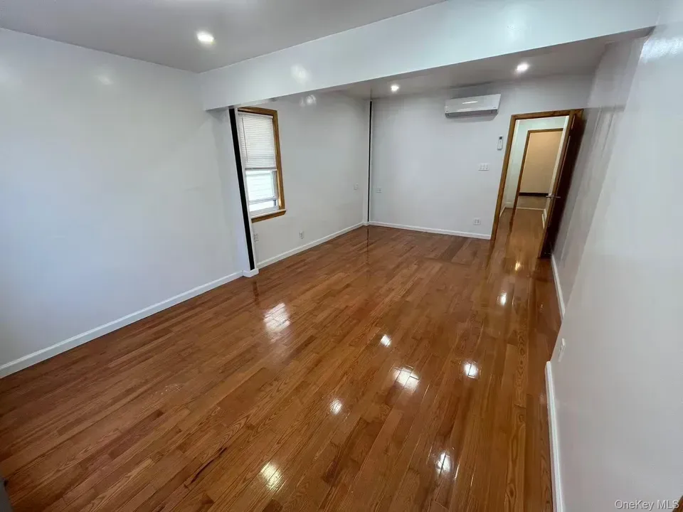 2 Bed 1 Bath Multi-Unit Residential Property in Queens, NY - 3