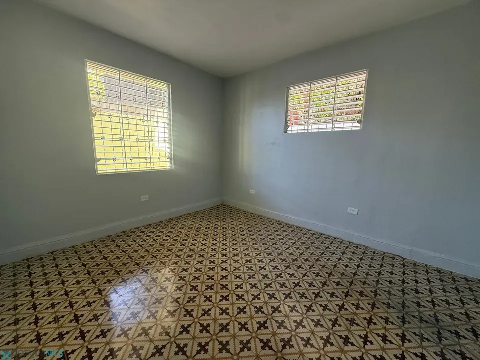 2 Bed 1 Bath Multi-Unit Residential Property in San Juan, PR - 5