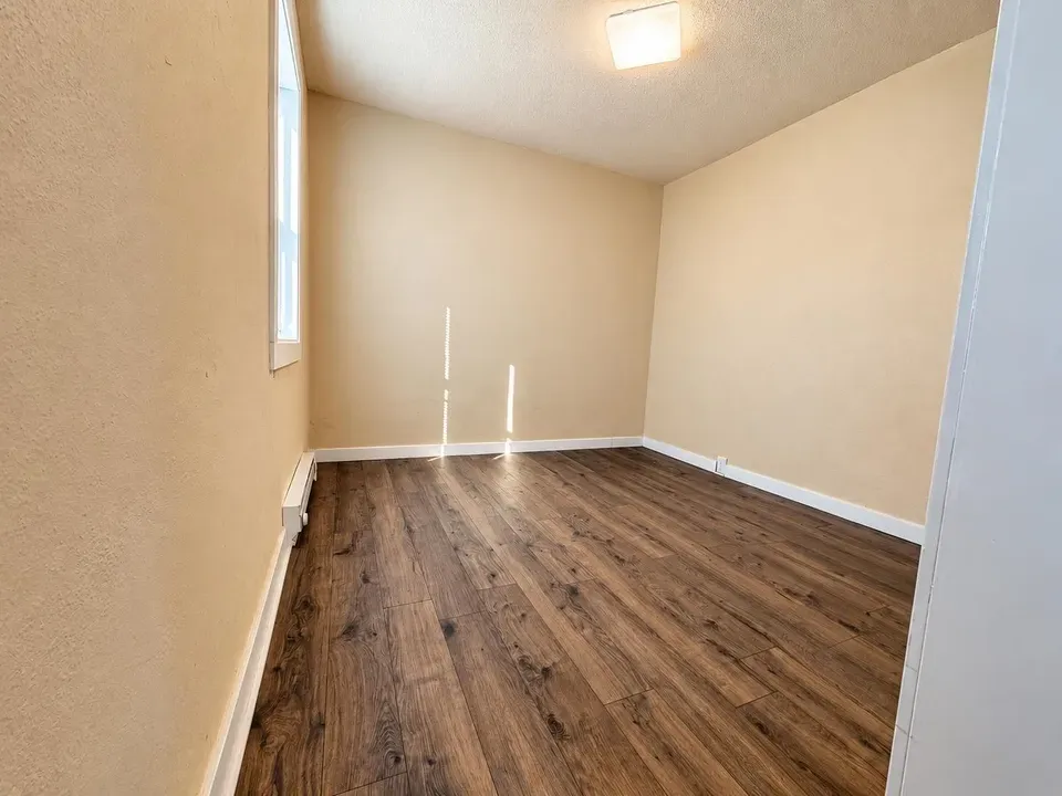 2 Bed 1 Bath Multi-Unit Residential Property in Spokane, WA - 5