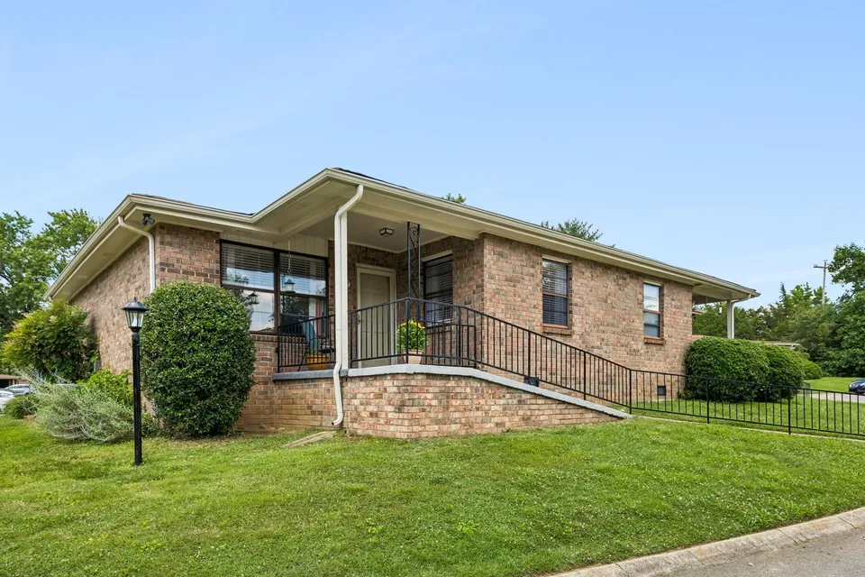 2 Bed 1 Bath Traditional Craftsman in Nashville, TN