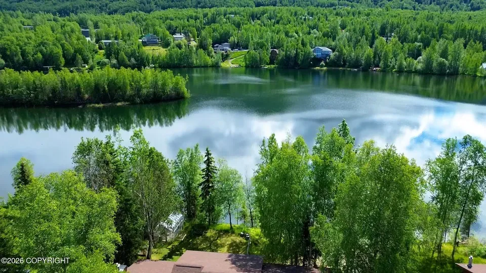 2 Bed 1 Bath Traditional Suburban Family Home in Anchorage, AK - 4