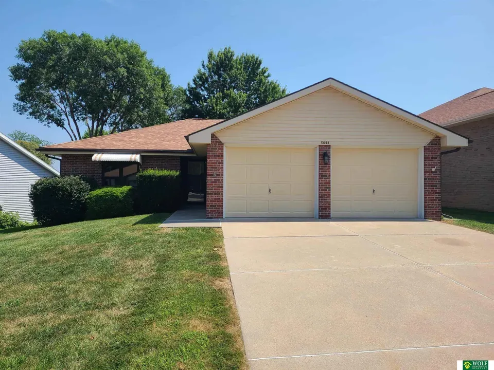 2 Bed 1 Bath Traditional Suburban Family Home in Lincoln, NE