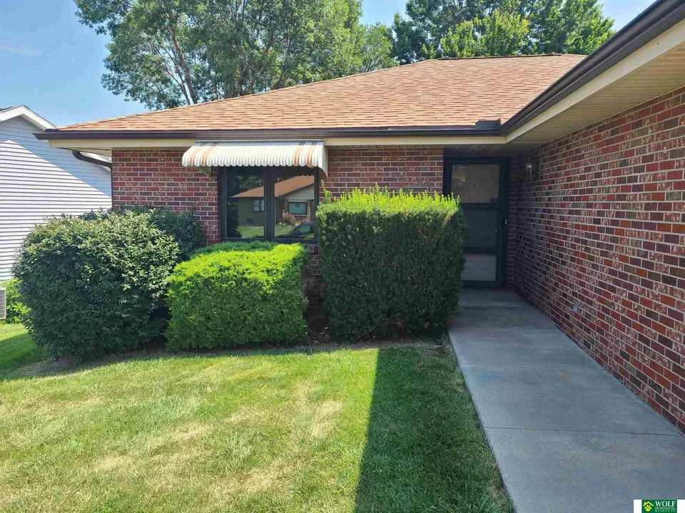 2 Bed 1 Bath Traditional Suburban Family Home in Lincoln, NE - 2