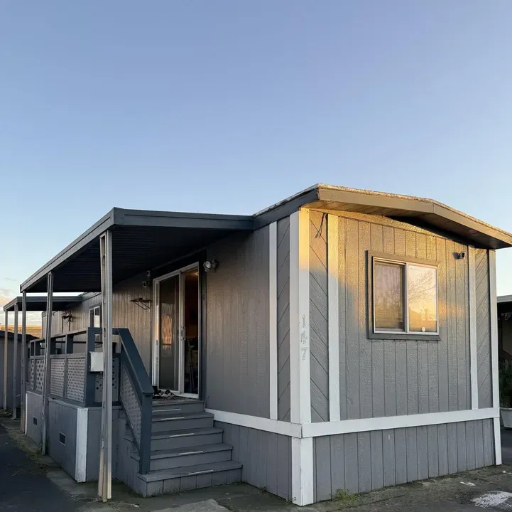 2 Bed 1 Bath Traditional Suburban Family Home in San Jose, CA - 1