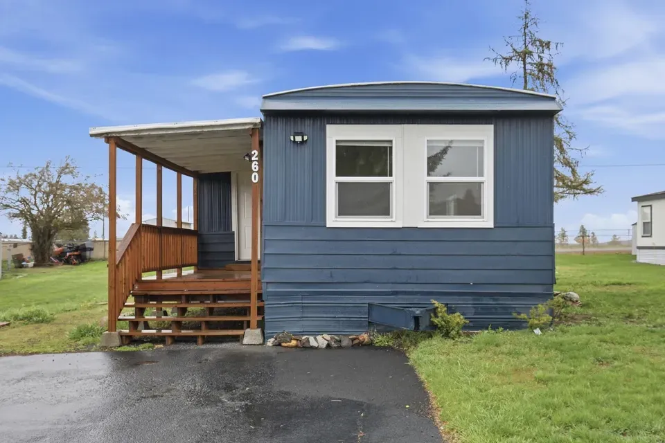 2 Bed 1 Bath Traditional Suburban Family Home in Spokane, WA - 1