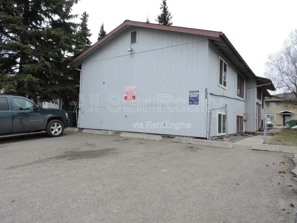 2 Bed 1 Bath Urban Residential Condo in Anchorage, AK - 3