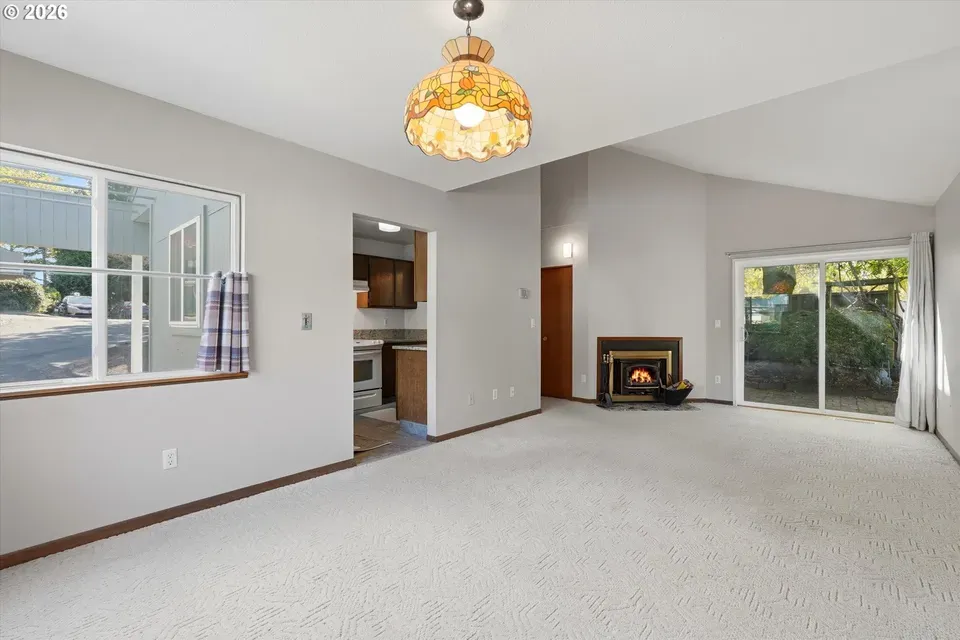2 Bed 1 Bath Urban Residential Condo in Beaverton, OR - 5