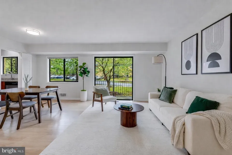 2 Bed 1 Bath Urban Residential Condo in Bethesda, MD