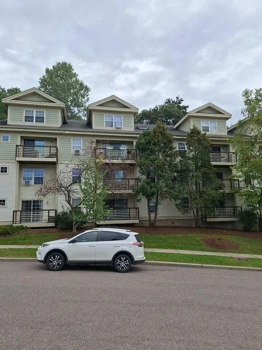 2 Bed 1 Bath Urban Residential Condo in Burlington, VT
