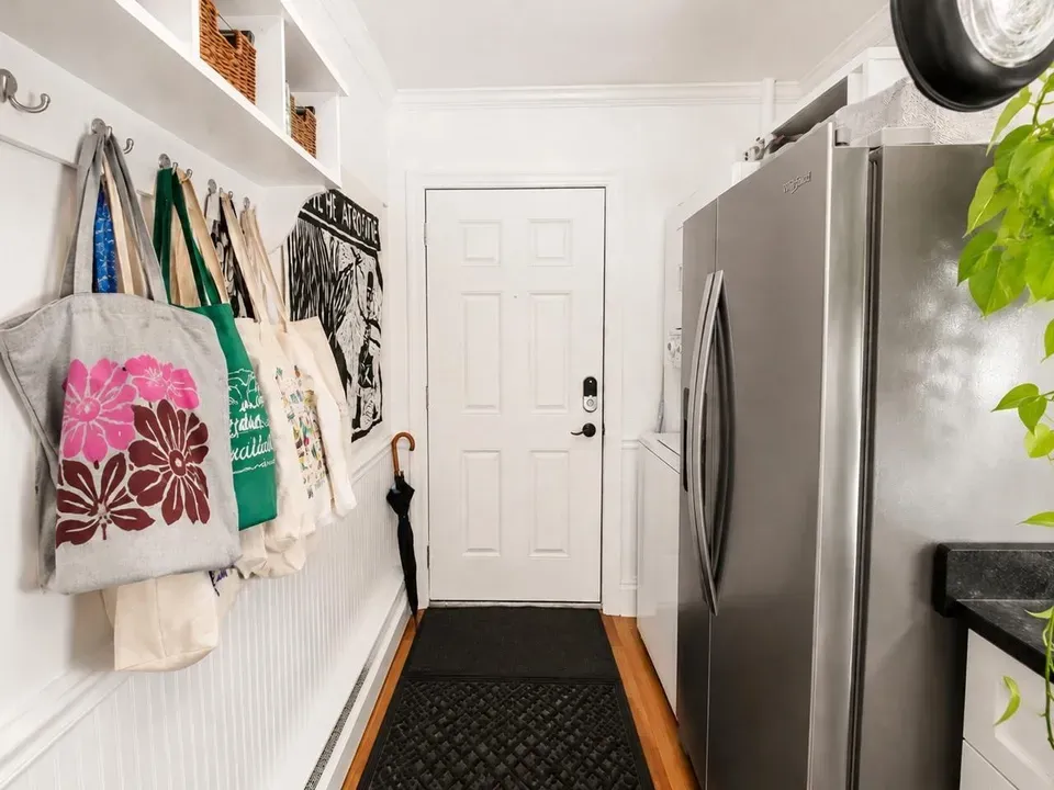 2 Bed 1 Bath Urban Residential Condo in Burlington, VT - 3