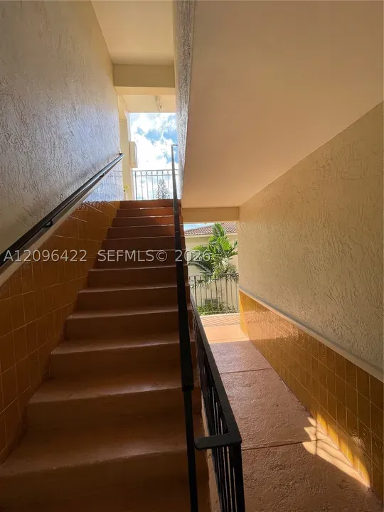 2 Bed 1 Bath Urban Residential Condo in Coral Gables, FL - 5