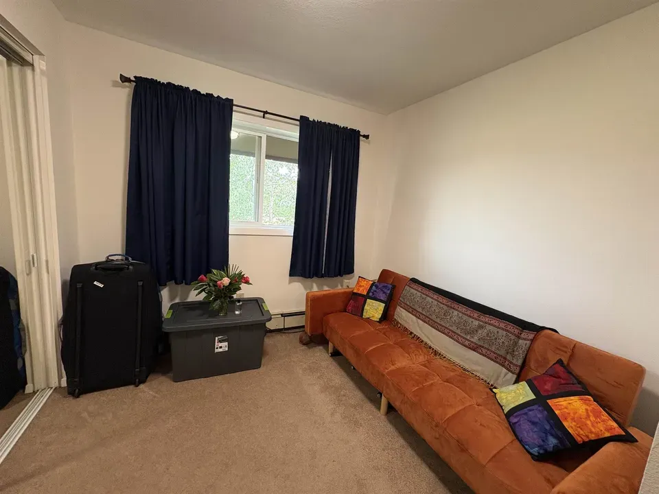 2 Bed 1 Bath Urban Residential Condo in Fairbanks, AK - 4