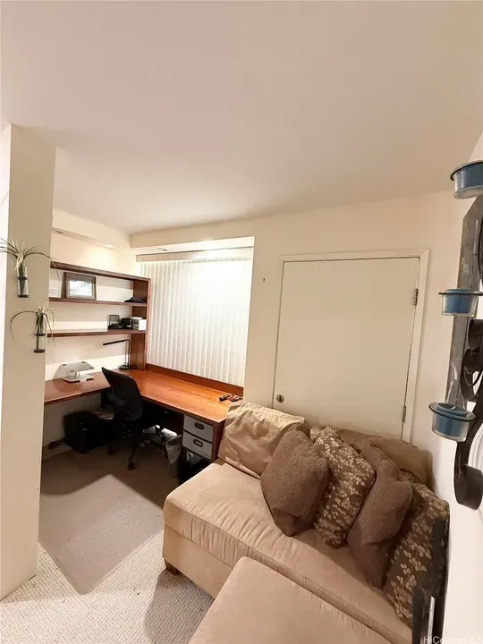 2 Bed 1 Bath Urban Residential Condo in Honolulu, HI - 5