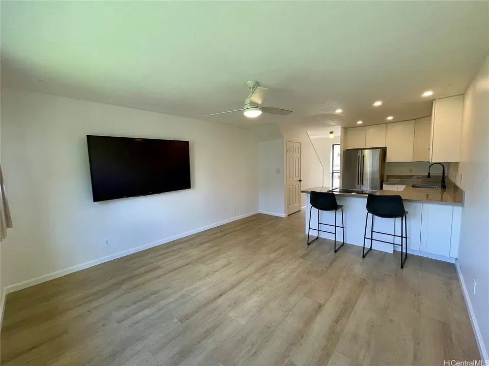 2 Bed 1 Bath Urban Residential Condo in Kailua, HI - 3