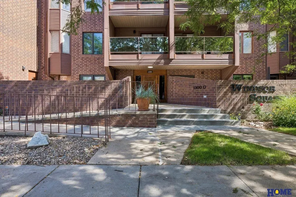 2 Bed 1 Bath Urban Residential Condo in Lincoln, NE - 2