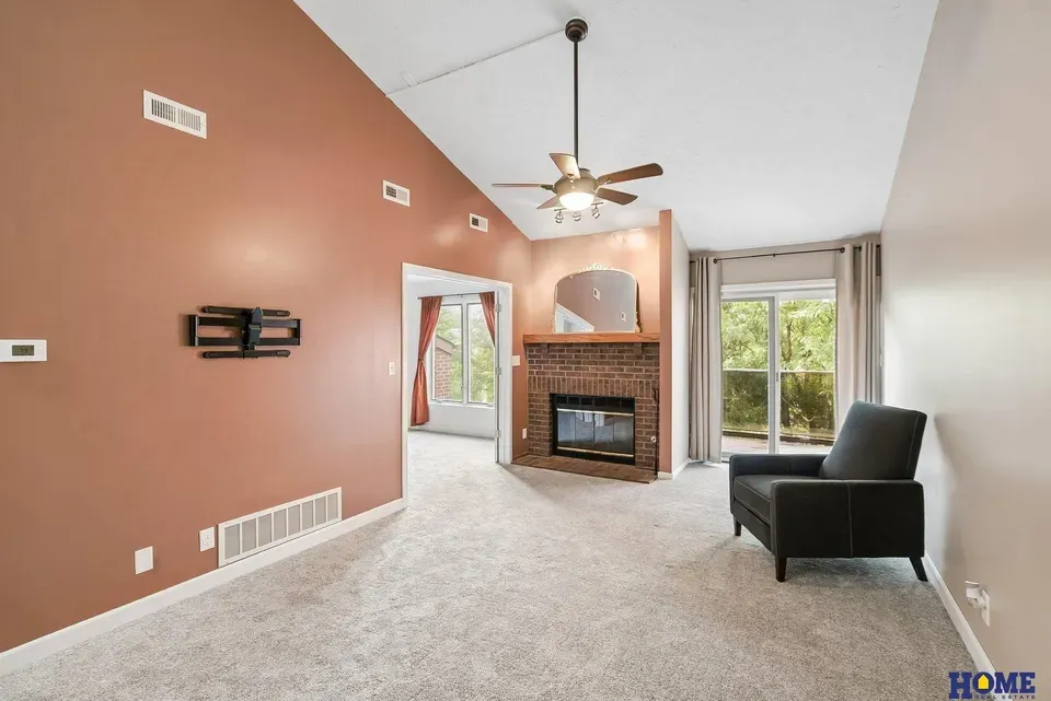 2 Bed 1 Bath Urban Residential Condo in Lincoln, NE - 5