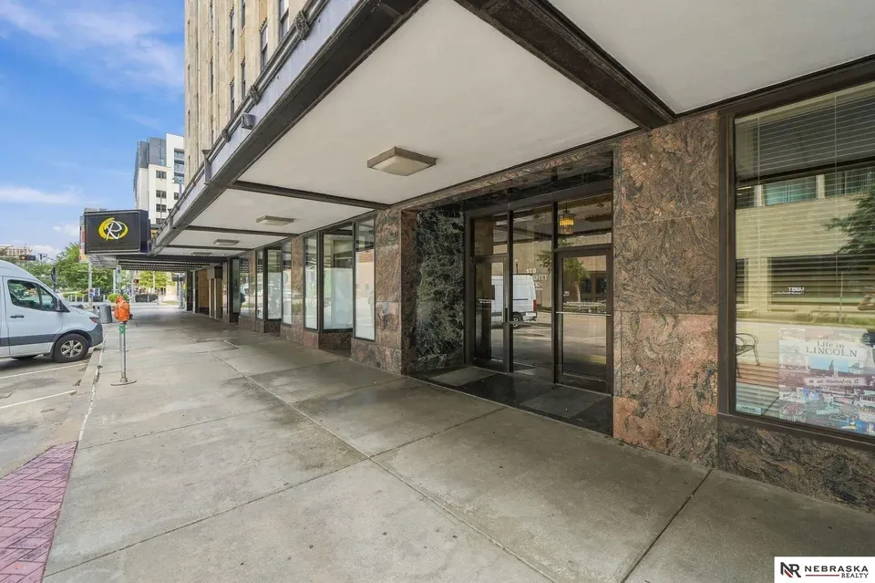 2 Bed 1 Bath Urban Residential Condo in Lincoln, NE - 2