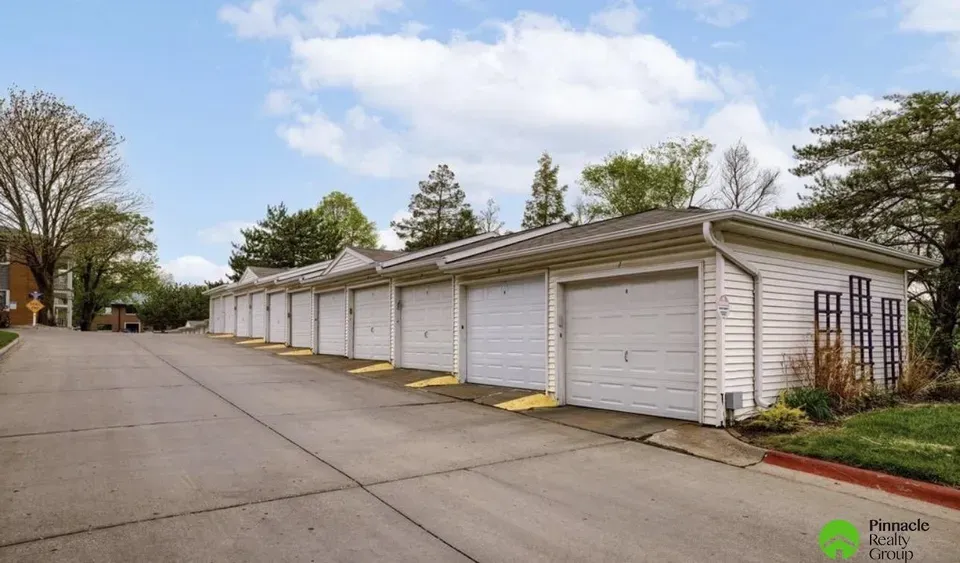 2 Bed 1 Bath Urban Residential Condo in Lincoln, NE - 3