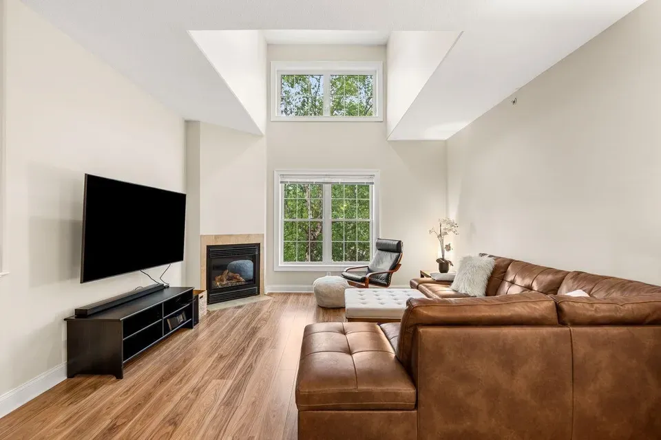 2 Bed 1 Bath Urban Residential Condo in Manchester, NH - 3