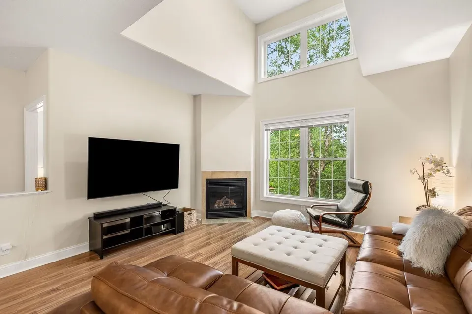 2 Bed 1 Bath Urban Residential Condo in Manchester, NH - 4
