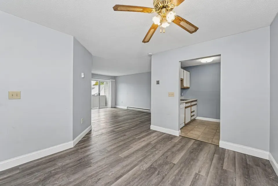 2 Bed 1 Bath Urban Residential Condo in Manchester, NH - 4