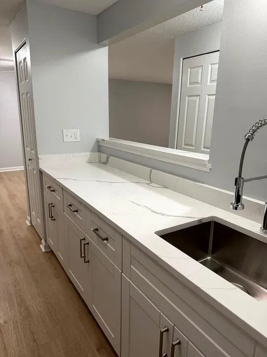 2 Bed 1 Bath Urban Residential Condo in Nashua, NH - 4