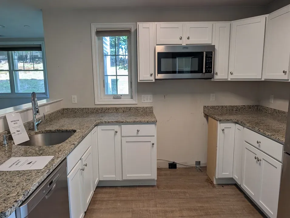 2 Bed 1 Bath Urban Residential Condo in Nashua, NH - 5