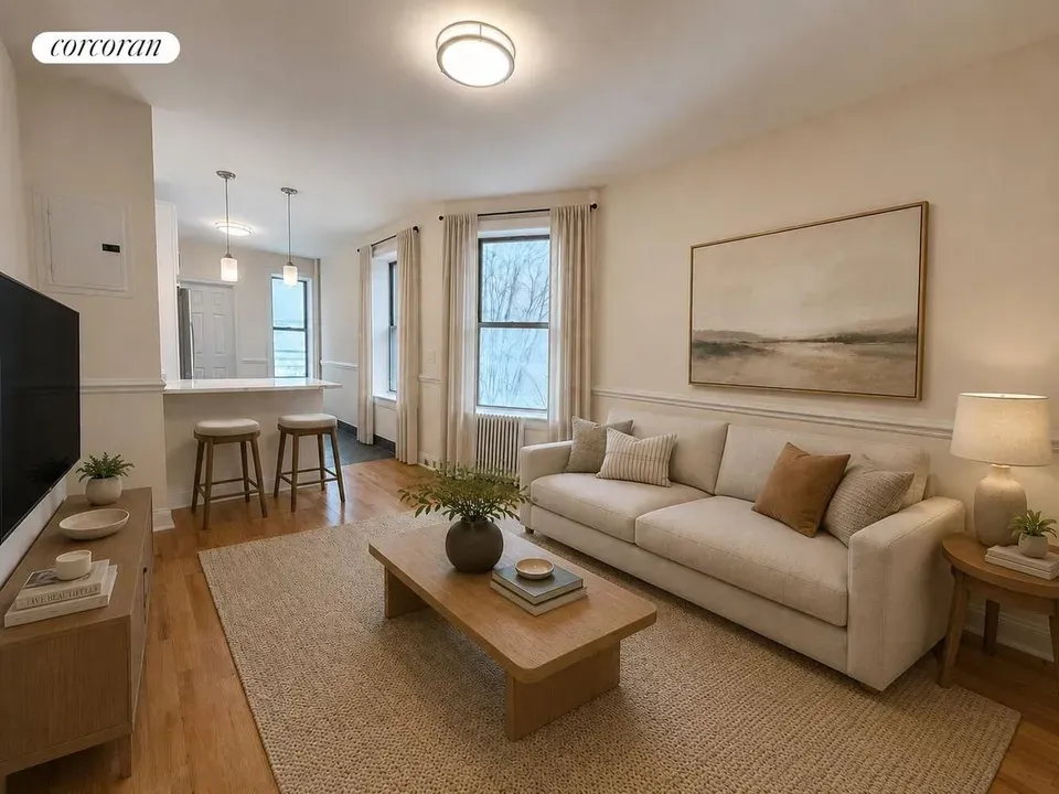2 Bed 1 Bath Urban Residential Condo in New York, NY - 1