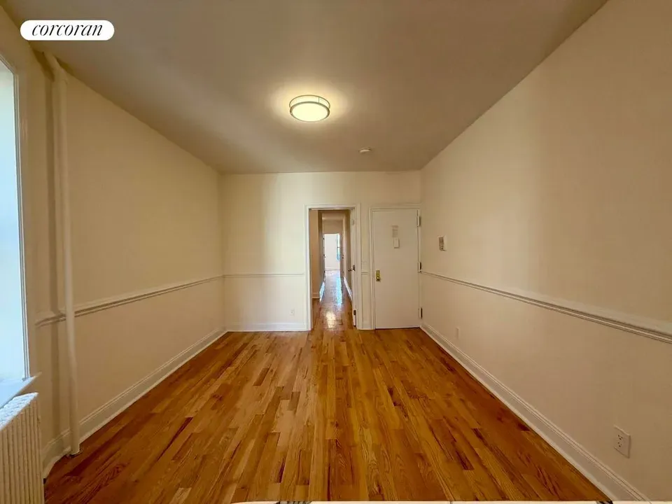 2 Bed 1 Bath Urban Residential Condo in New York, NY - 5