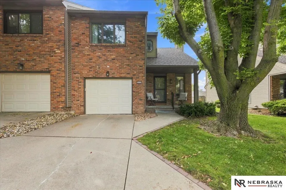 2 Bed 1 Bath Urban Residential Condo in Omaha, NE - 2