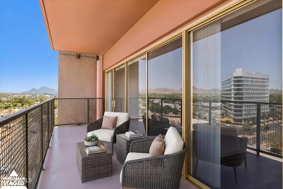 2 Bed 1 Bath Urban Residential Condo in Phoenix, AZ - 5