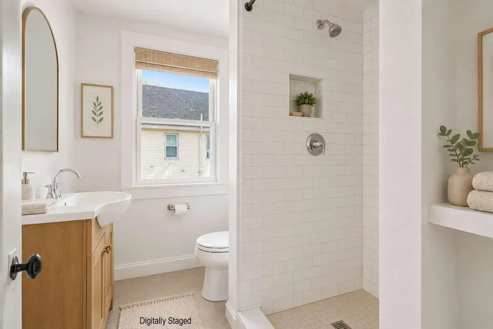 2 Bed 1 Bath Urban Residential Condo in Portland, ME - 4