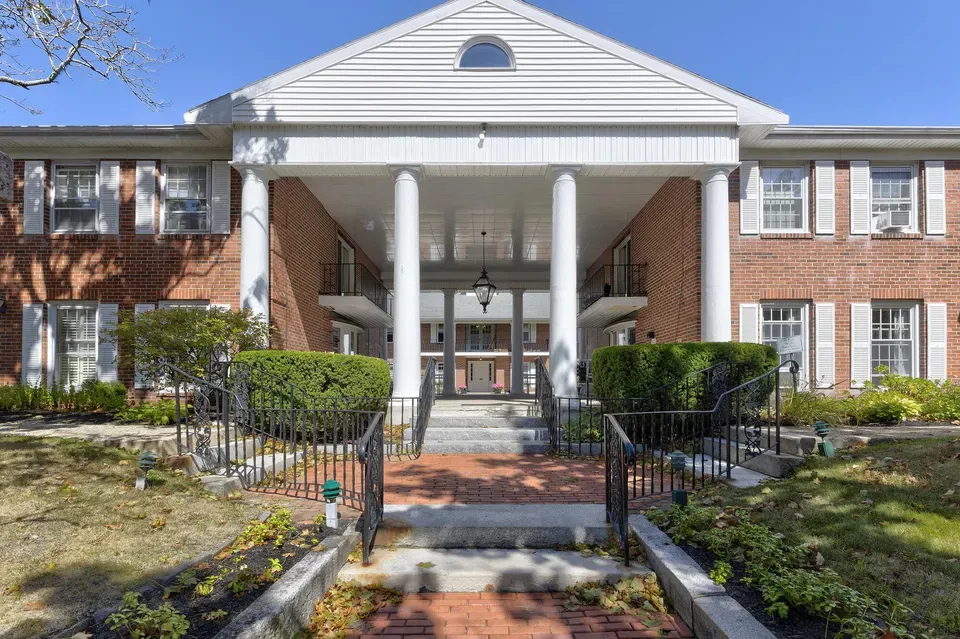 2 Bed 1 Bath Urban Residential Condo in Portland, ME - 1