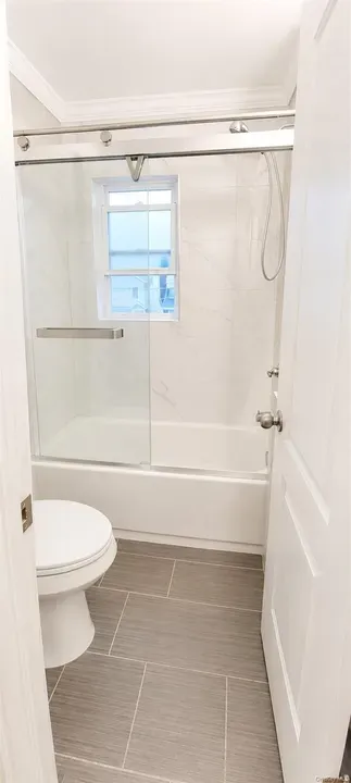 2 Bed 1 Bath Urban Residential Condo in Queens, NY - 5