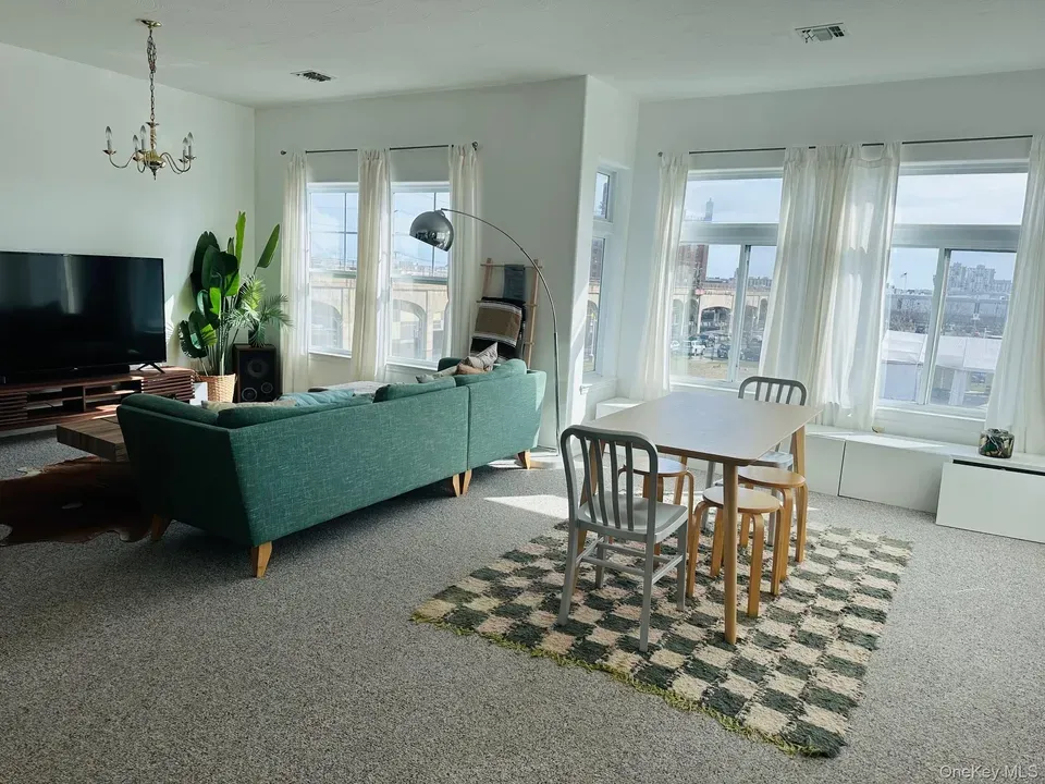 2 Bed 1 Bath Urban Residential Condo in Queens, NY - 2