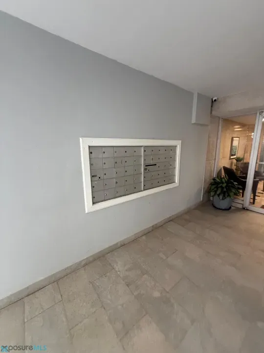 2 Bed 1 Bath Urban Residential Condo in San Juan, PR - 4