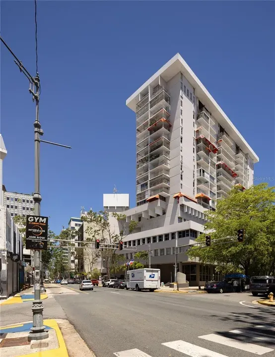 2 Bed 1 Bath Urban Residential Condo in San Juan, PR