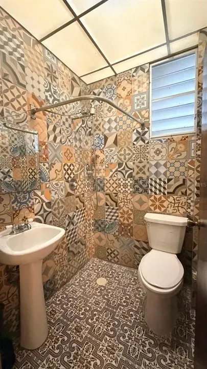 2 Bed 1 Bath Urban Residential Condo in San Juan, PR - 4