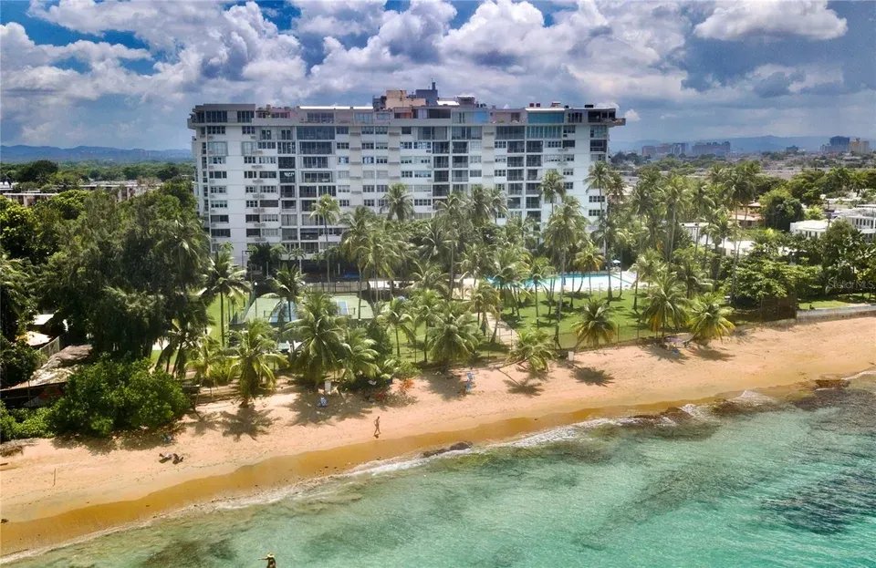 2 Bed 1 Bath Urban Residential Condo in San Juan, PR
