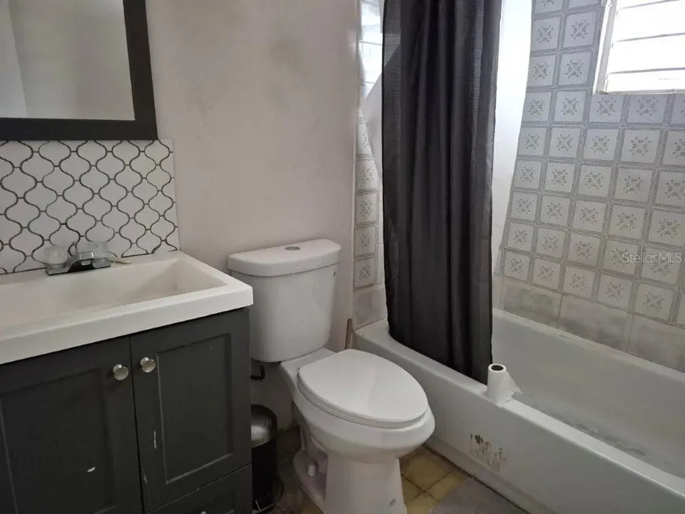 2 Bed 1 Bath Urban Residential Condo in San Juan, PR - 5