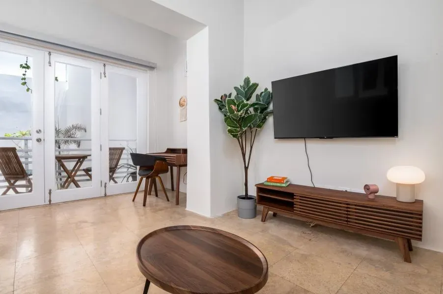 2 Bed 1 Bath Urban Residential Condo in San Juan, PR - 5